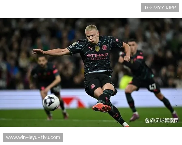 哈兰德与亨利英超进球效率及历史影响力对比分析