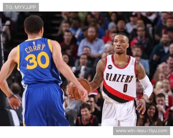 利拉德比库里更常挡拆单打拉开进攻