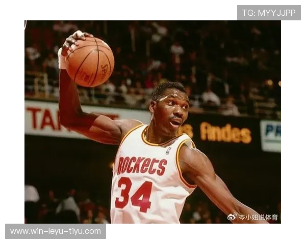 奥拉朱旺低位单打效率碾压同位置，防守影响力重塑内线格局