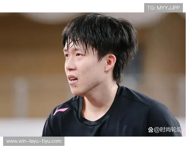 王楚钦训练完顺手买了块七位数的表，就当零花钱了