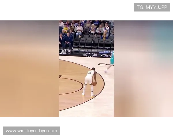 纳什挡拆为库里制造空位提升投篮效率