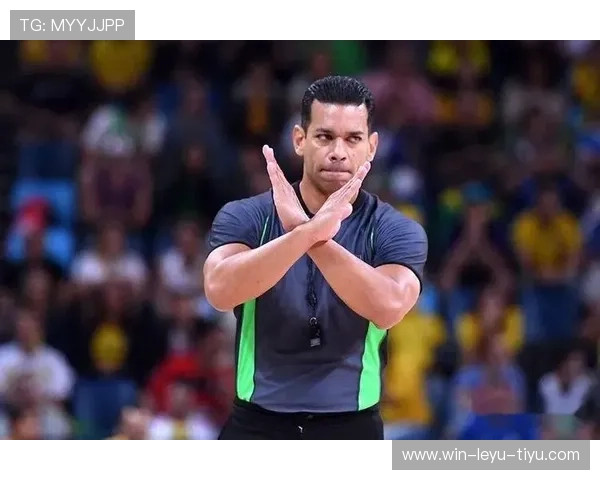 严重犯规判定要点：裁判区分鲁莽与过度用力的标准